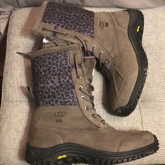 Ugg Adirondack Boot- Gray Leopard! - Picture 8 of 16